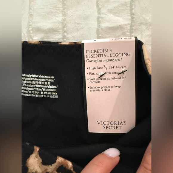 Leopard Print Victoria Secret Leggings - Picture 6 of 10